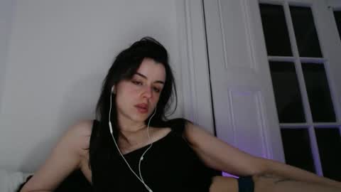 Snapshot of luana789 chatting on 03/29/26, 09:04 luana online show from 03/29/26, 09:04