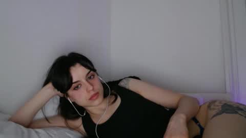 Snapshot of luana789 chatting on 04/08/26, 09:26 luana online show from 04/08/26, 09:26