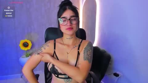 Luana online show from 09/27/25, 12:10