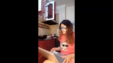 luanapowerful online show from 12/16/25, 12:48