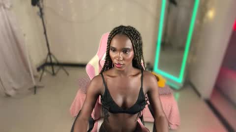 Snapshot of luanarisque chatting on 03/28/26, 03:06 IG luana orq online show from 03/28/26, 03:06