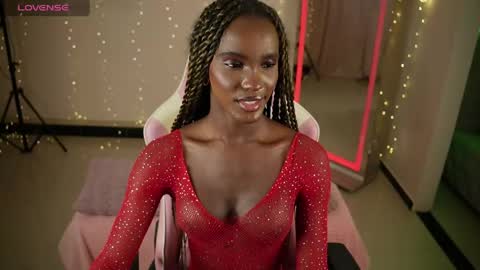 Snapshot of luanarisque chatting on 04/16/26, 05:52 IG luana orq online show from 04/16/26, 05:52