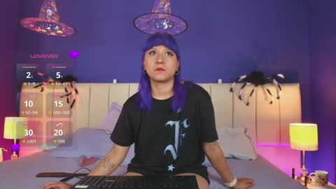 Luan online show from 10/26/25, 01:39