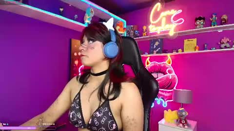 Snapshot of luaneter chatting on 07/17/26, 03:07 Luan online show from 07/17/26, 03:07