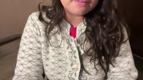 Snapshot of lubna_07 chatting on 11/25/25, 01:22 slow poison online show from 11/25/25, 01:22