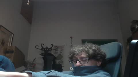 Snapshot of luca78_78 chatting on 02/15/25, 01:27 luca78 online show from 02/15/25, 01:27