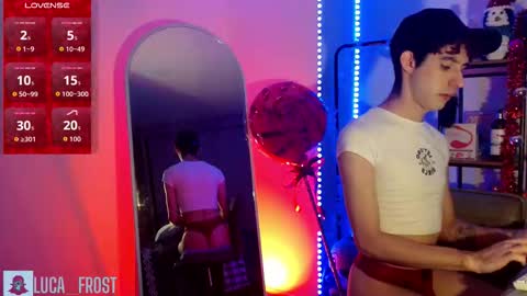 Snapshot of luca_frost chatting on 12/19/25, 03:41 Luca online show from 12/19/25, 03:41