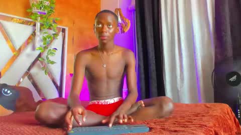 luca_sins online show from 03/16/26, 08:35