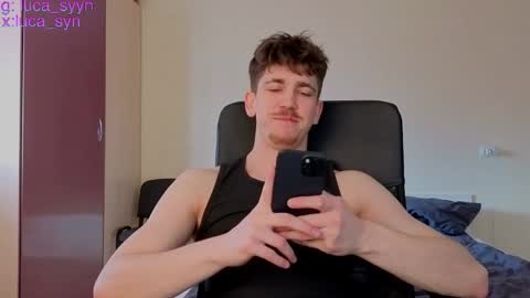 Snapshot of luca_syn chatting on 04/04/26, 10:57 Luca S online show from 04/04/26, 10:57