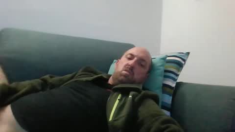 Luca online show from 10/28/25, 08:44