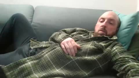 Luca online show from 12/17/25, 07:09