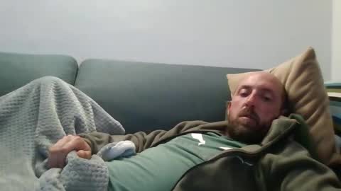 Snapshot of lucabeech88 chatting on 04/12/26, 07:30 Luca online show from 04/12/26, 07:30