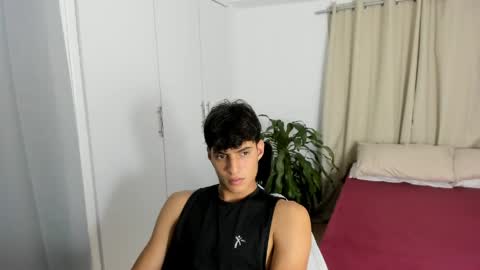 lucacosta19 online show from 04/30/26, 08:57