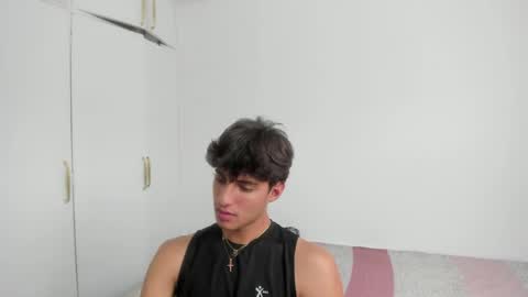 lucacosta19 online show from 05/27/26, 07:33