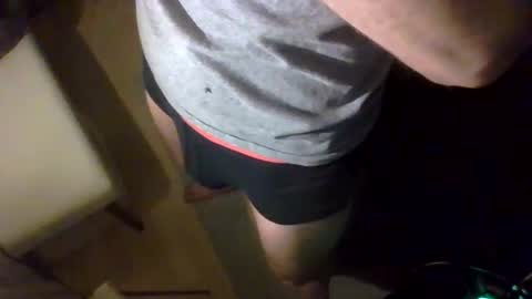 Snapshot of lucany__ chatting on 02/19/25, 12:25 Luca online show from 02/19/25, 12:25