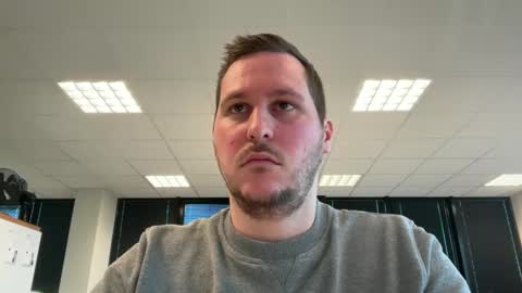 Snapshot of lucas1996_ chatting on 12/20/24, 08:49 Lucas online show from 12/20/24, 08:49