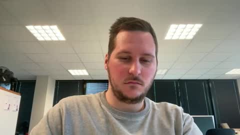 Snapshot of lucas1996_ chatting on 02/06/25, 10:26 Lucas online show from 02/06/25, 10:26