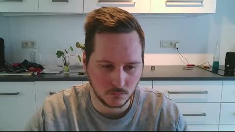 Snapshot of lucas1996_ chatting on 02/18/25, 11:00 Lucas online show from 02/18/25, 11:00