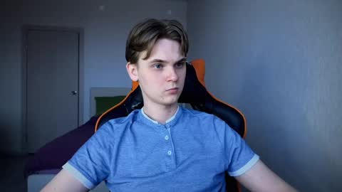 Snapshot of lucas_dany chatting on 03/06/25, 03:13 Lucas Gill online show from 03/06/25, 03:13