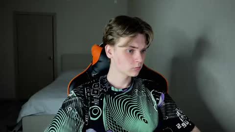 Snapshot of lucas_dany chatting on 03/10/25, 11:16 Lucas Gill online show from 03/10/25, 11:16