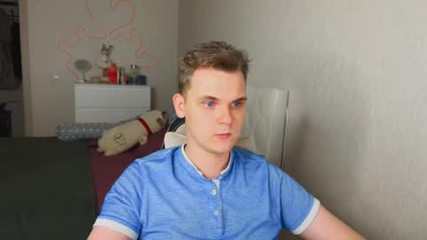 Snapshot of lucas_dany chatting on 11/28/25, 02:20 Lucas Gill online show from 11/28/25, 02:20