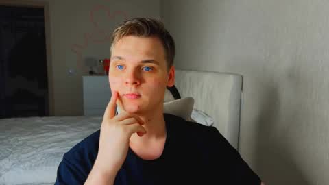 Lucas Gill online show from 01/12/26, 01:16