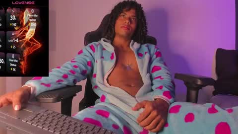 Snapshot of lucas_eevans07 chatting on 03/03/25, 02:59   online show from 03/03/25, 02:59