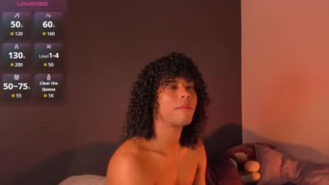 Snapshot of lucas_eevans07 chatting on 09/14/25, 03:55   online show from 09/14/25, 03:55