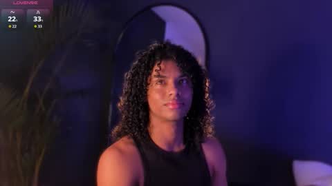 Snapshot of lucas_eevans07 chatting on 11/11/25, 12:27 online show from 11/11/25, 12:27