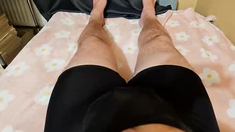 Snapshot of lucas_j_31 chatting on 12/16/25, 05:45 lucas_j_31 online show from 12/16/25, 05:45