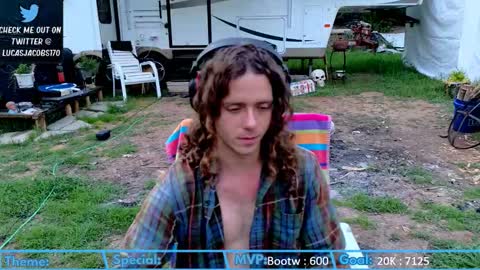 Snapshot of lucas_jacobs chatting on 03/22/26, 01:42 LucasJacobs online show from 03/22/26, 01:42