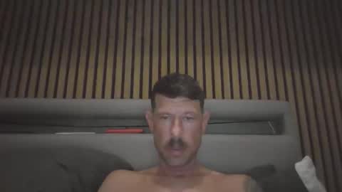 Snapshot of lucas_long123 chatting on 11/25/25, 10:32 Come Chill With Me online show from 11/25/25, 10:32