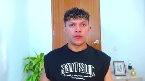 Lucas Luxx online show from 02/20/26, 01:22