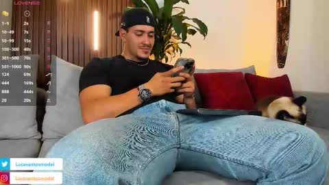 Snapshot of lucasanto_ chatting on 03/20/26, 03:55 LUCA SANTOS online show from 03/20/26, 03:55