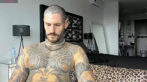 lucasexclusive online show from 01/02/25, 05:14