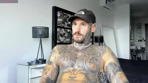 lucasexclusive online show from 01/10/25, 07:04