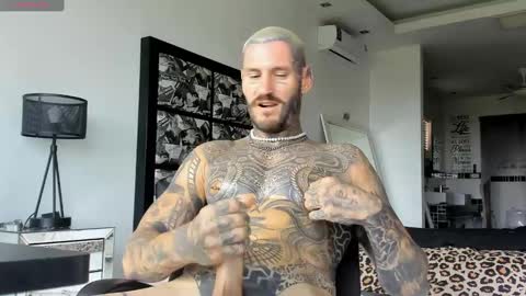 lucasexclusive online show from 01/18/25, 05:31