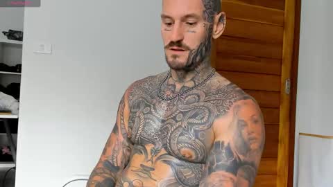 lucasexclusive online show from 09/25/25, 08:40