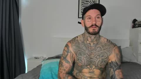 Snapshot of lucasexclusive chatting on 04/16/26, 05:30 lucasexclusive online show from 04/16/26, 05:30