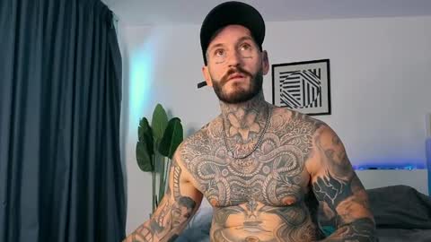 lucasexclusive online show from 05/17/26, 04:21