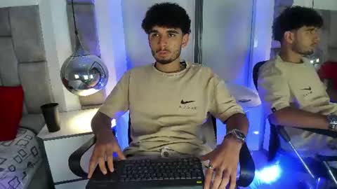 Snapshot of lucasthomson_ chatting on 07/07/26, 04:04 lucasthomson_ online show from 07/07/26, 04:04
