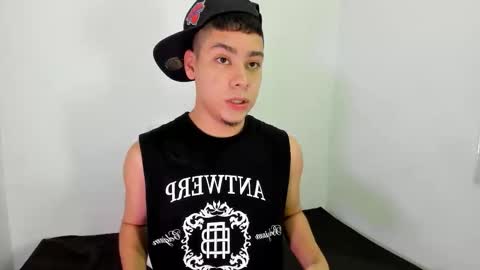 Snapshot of lucastorrez01 chatting on 03/17/26, 07:39 LUCAS TORREZ online show from 03/17/26, 07:39