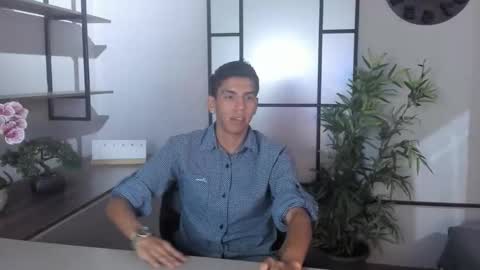 Lucca Moreti online show from 03/21/26, 03:44