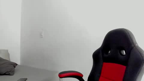   online show from 12/23/24, 08:47