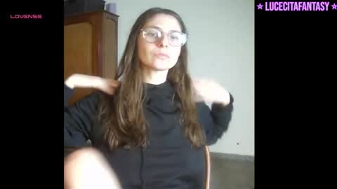 Snapshot of lucecitafantasy chatting on 04/20/26, 11:17 lucecitafantasy online show from 04/20/26, 11:17