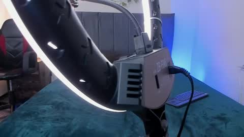 Lucero  online show from 03/22/26, 03:32