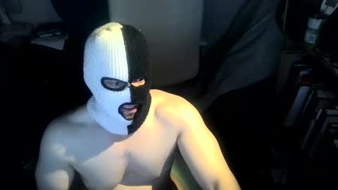 Snapshot of luchahor chatting on 10/26/25, 10:47 luchahor online show from 10/26/25, 10:47