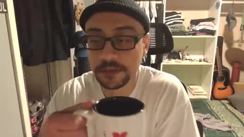 Luchi Luchano online show from 11/19/25, 04:23