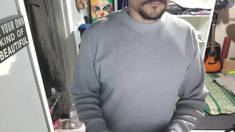 Luchi Luchano online show from 12/01/25, 06:46