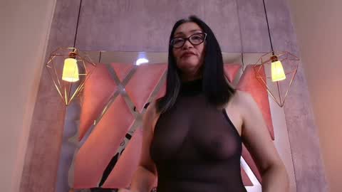 Snapshot of luci_lane_ chatting on 04/19/26, 03:28 Luci online show from 04/19/26, 03:28